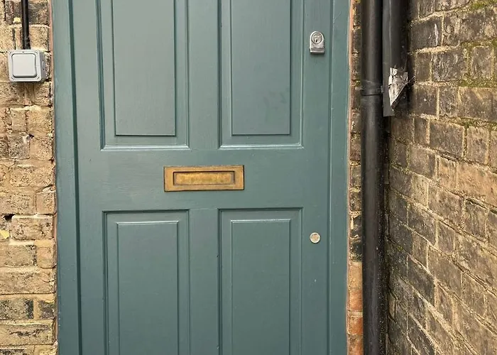1 Bed Flat In Central Cambridge