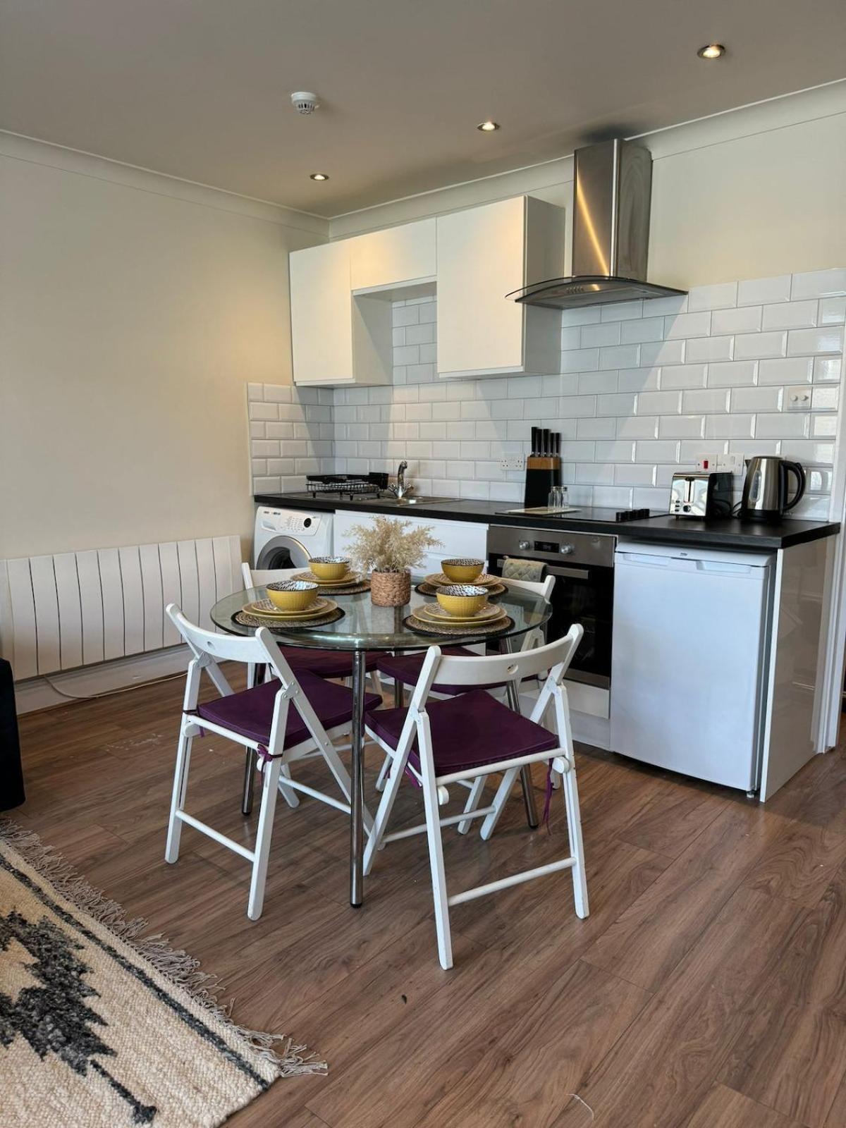1 Bed Flat In * Cambridge (Cambridgeshire)