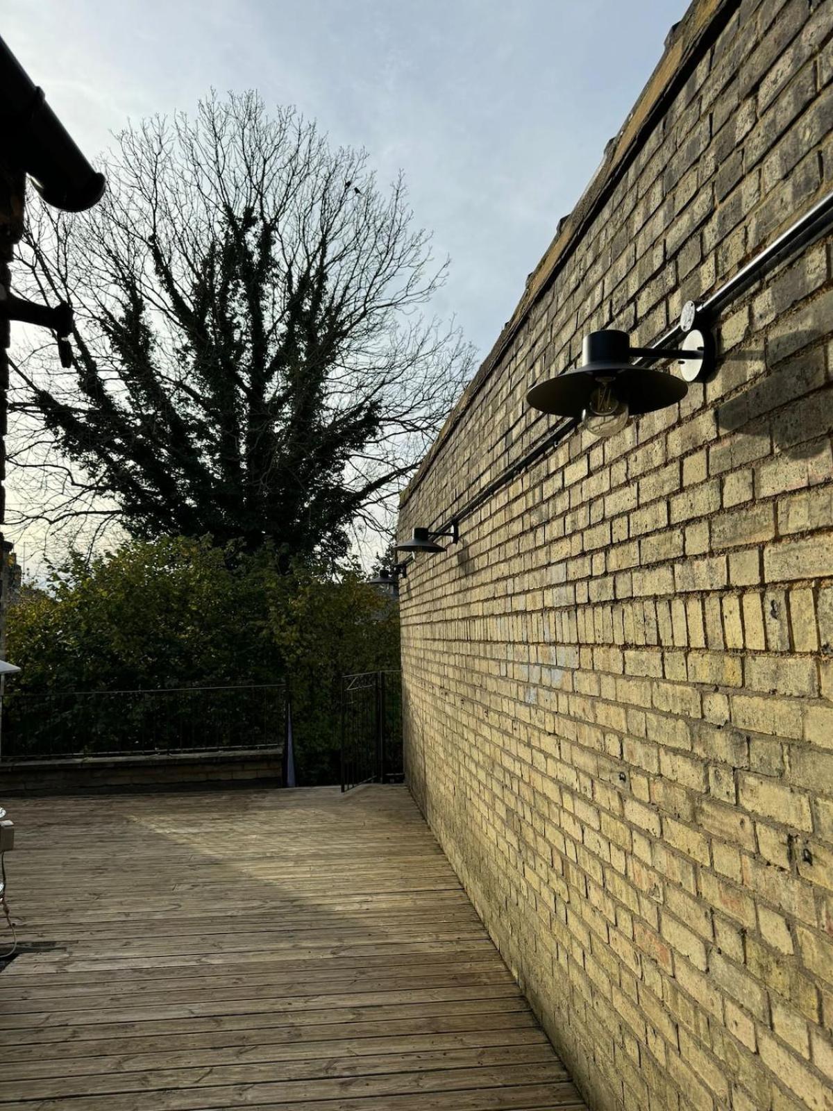 1 Bed Flat In